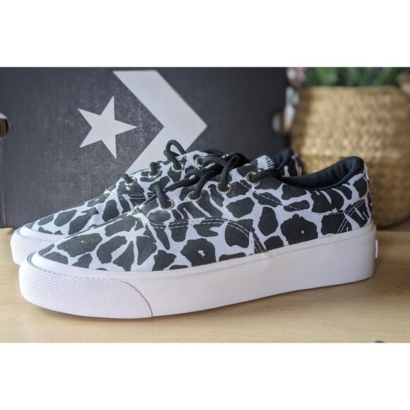 *NEW* Converse Skid Grip OX Animal Print Unisex Low Top Sneakers W7.5 M6 - Picture 2 of 11